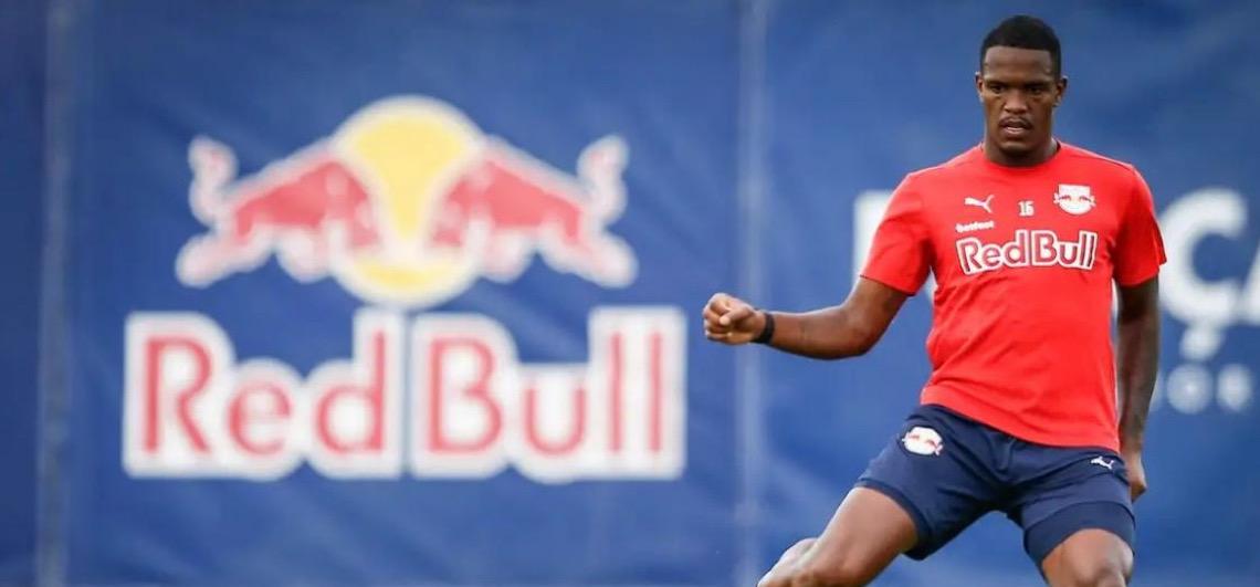 Bragantino multa o zagueiro Gustavo Marques por fala machista contra árbitra