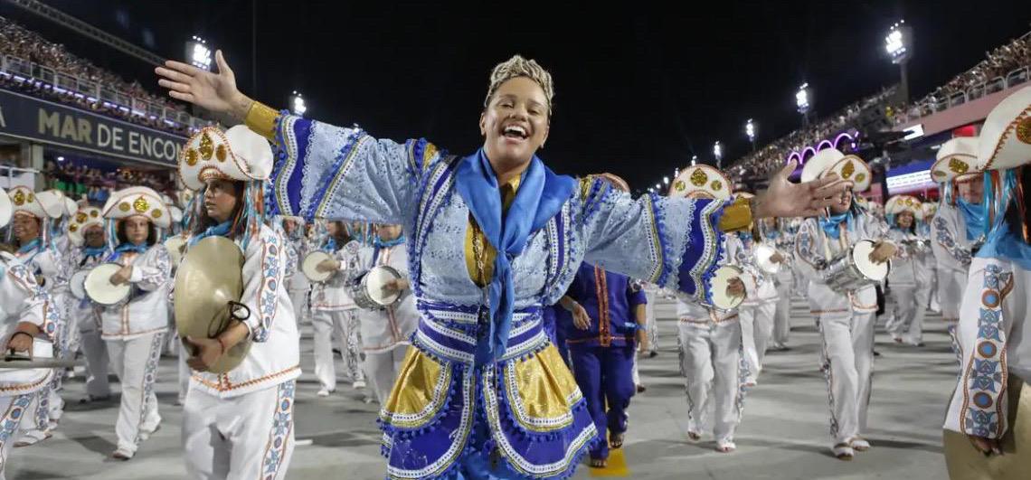 Nova geração de mestres de bateria traz mais diversidades às escolas
