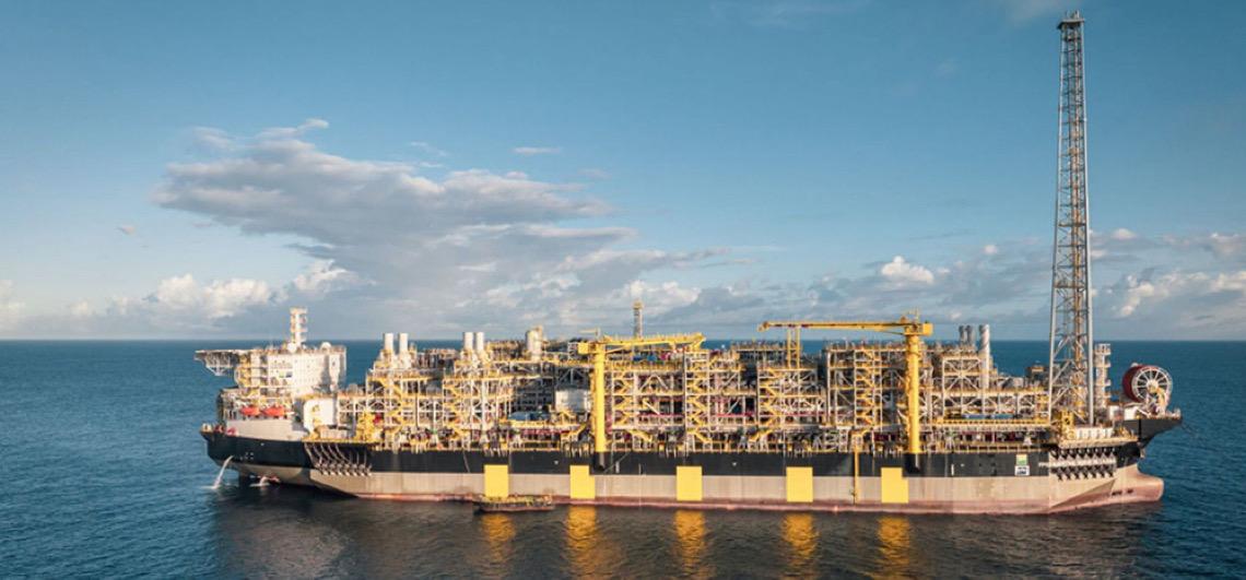 Brasil fortalece exportações de petróleo, mas permanece dependente de importações de derivados de petróleo