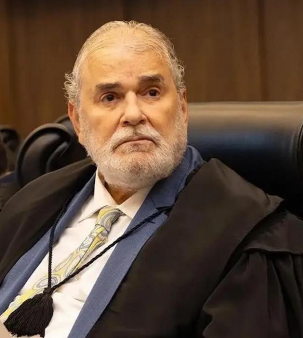 Desembargador vai assumir vaga de ministro afastado pelo Superior Tribunal de Justiça