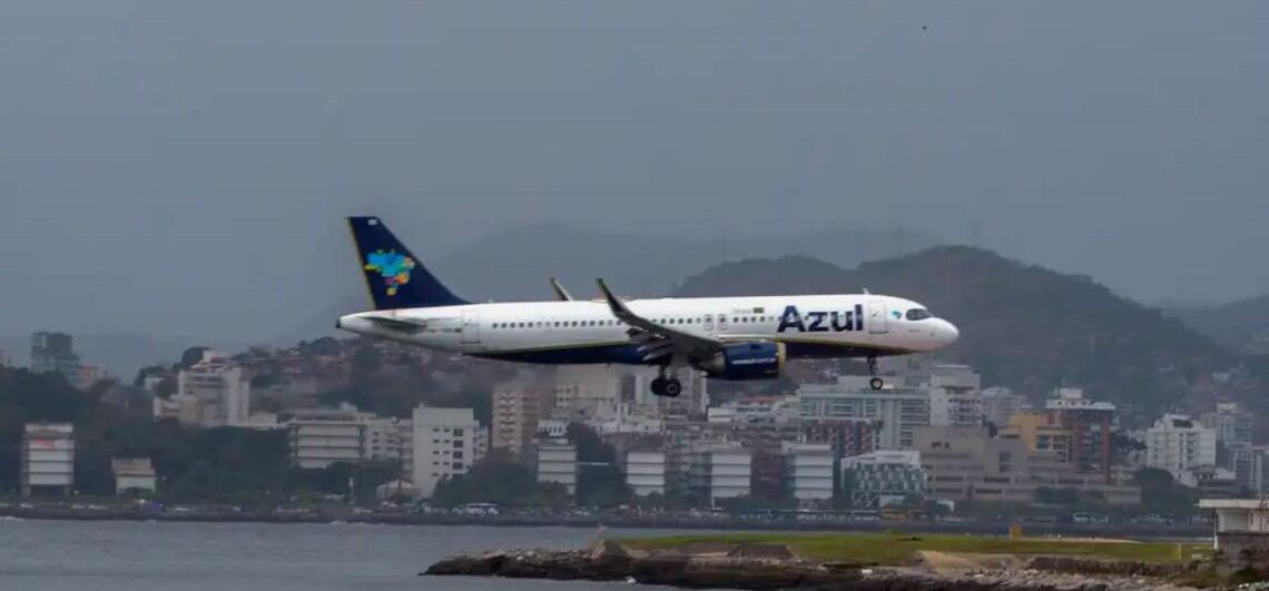 Azul terá acordo de compartilhamento de voos com American Airlines e descarta fusão com Gol
