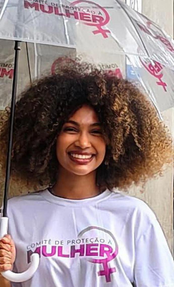 ‘Tecidas de Histórias’ leva protagonismo feminino à Câmara Legislativa do DF