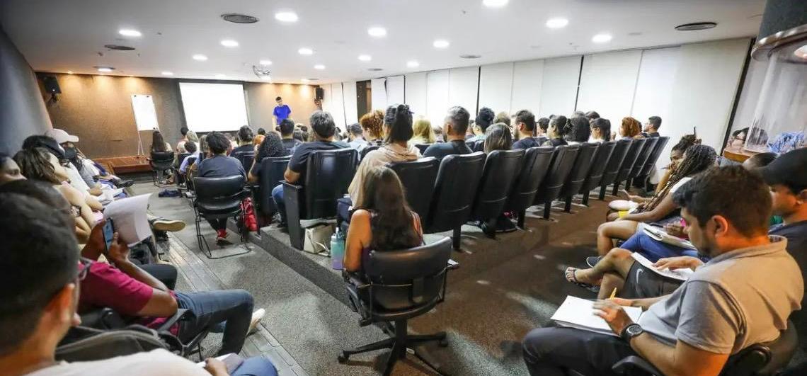 Concurso da Câmara dos Deputados: Confira os locais de provas deste domingo