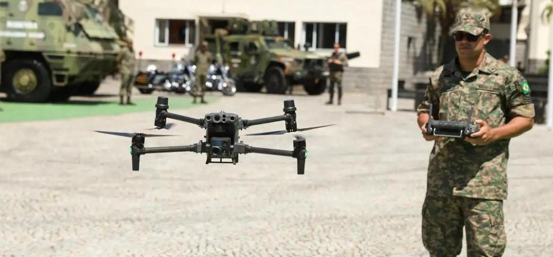Fuzileiros Navais da Marinha do Brasil incorporam tecnologias para defesa e auxílio em desastres