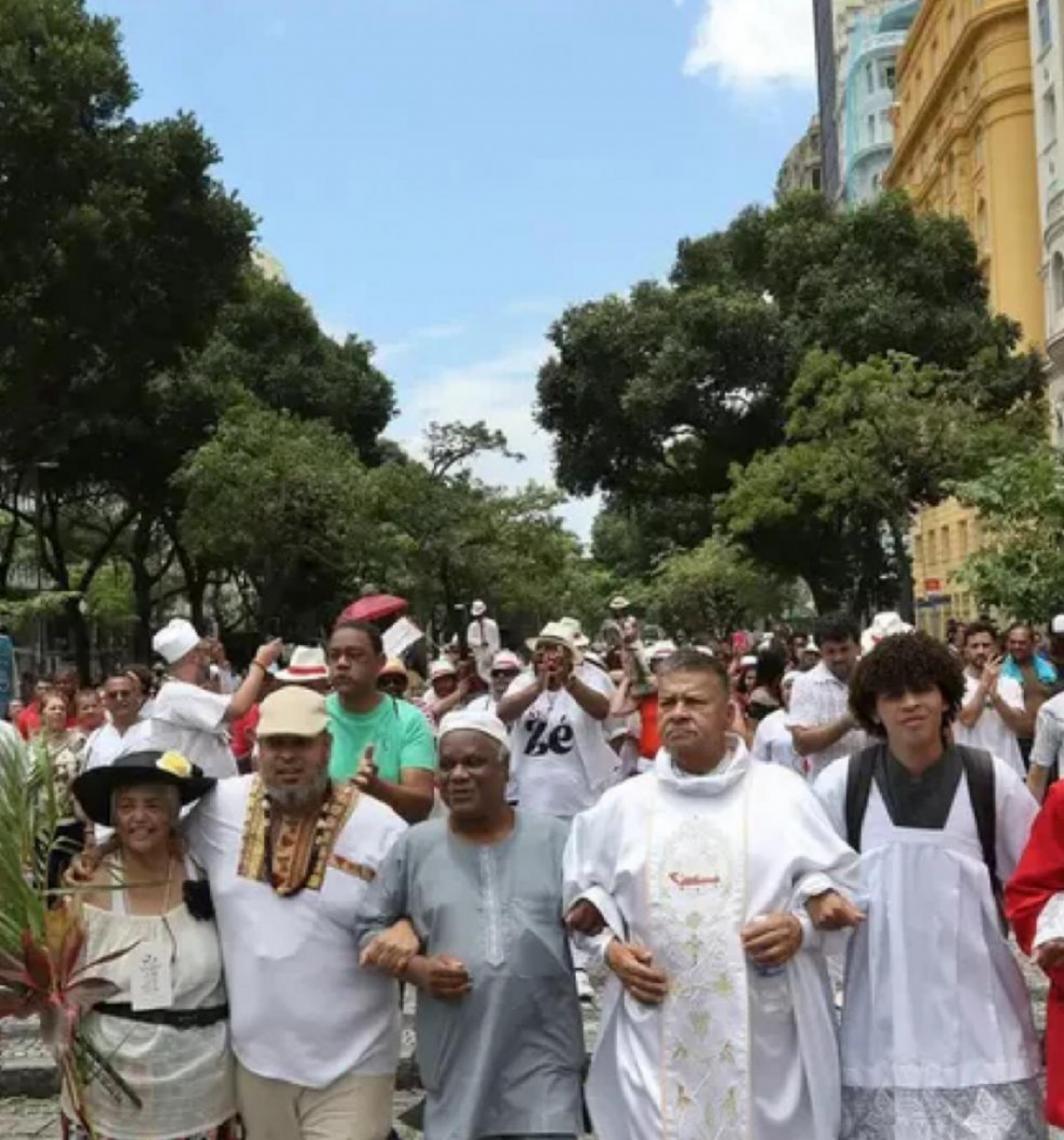 Justiça do Distrito Federal assegura o direito de liberdade religiosa à professora da rede pública