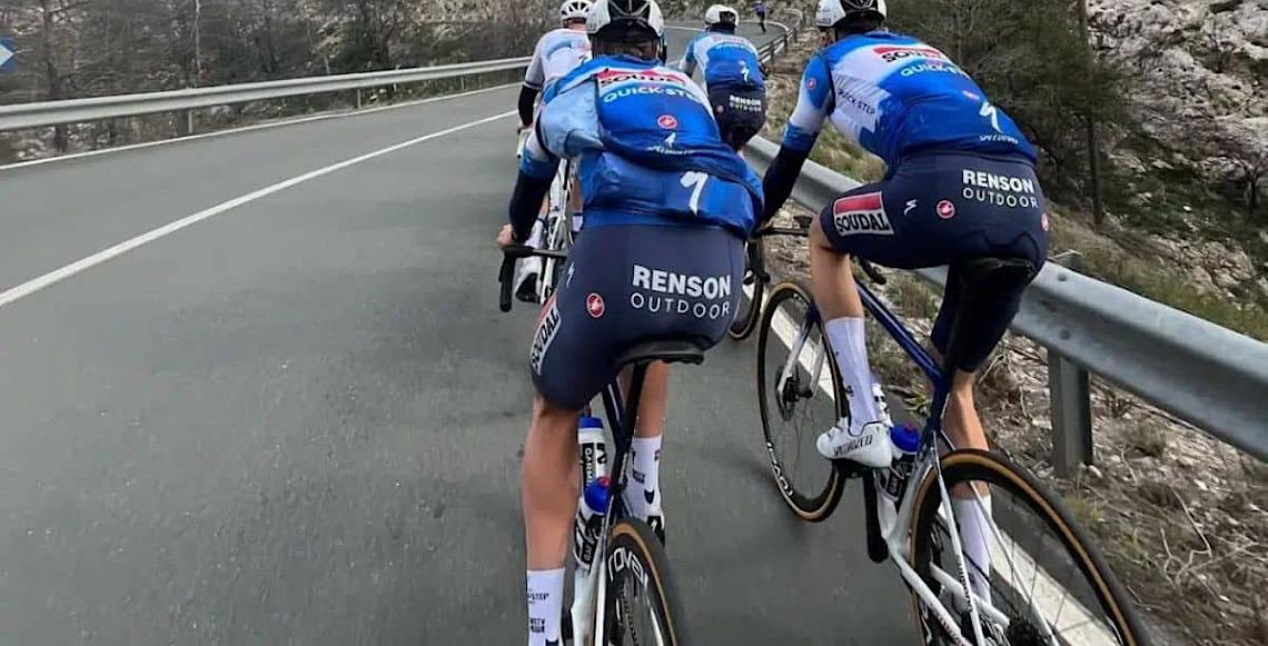 Brasileiro  Henrique Bravo desponta no ciclismo de estrada e ganha etapa do Tour de Antalya