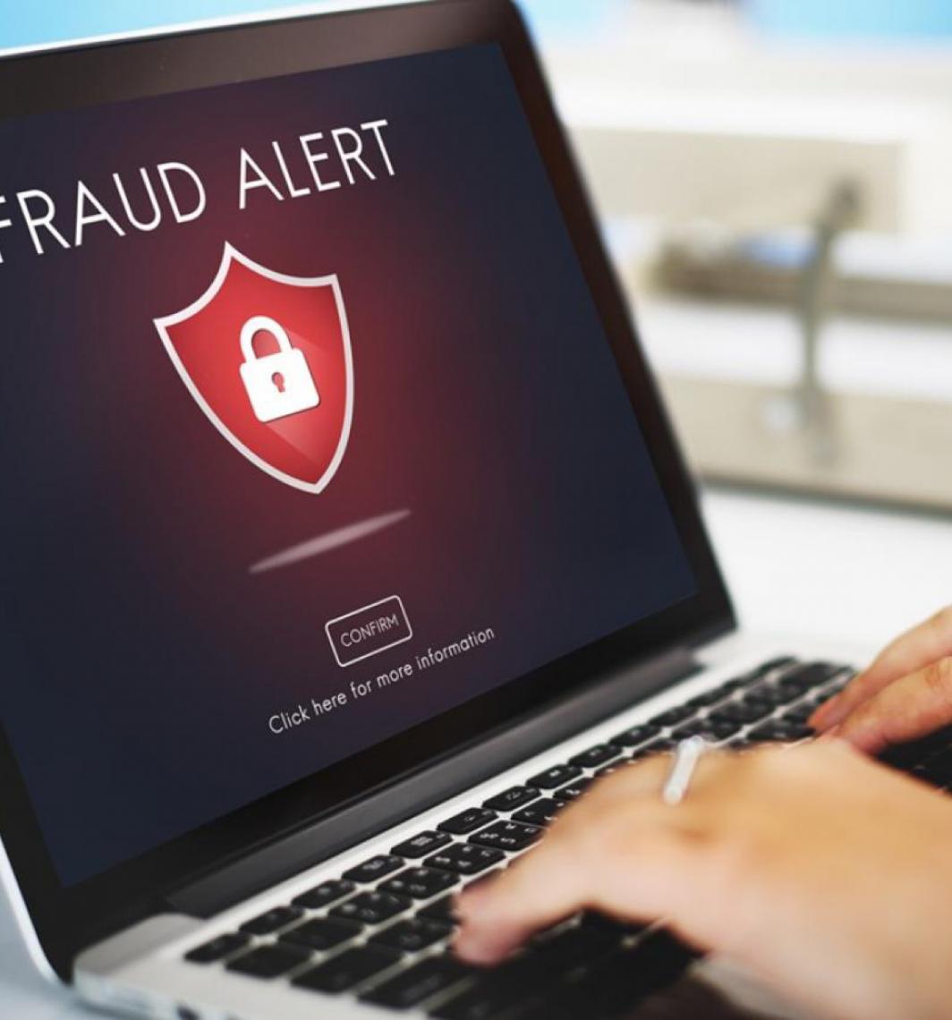 Dia do Consumidor 2026 é alvo de golpistas com links falsos no Google e promoções irresistíveis