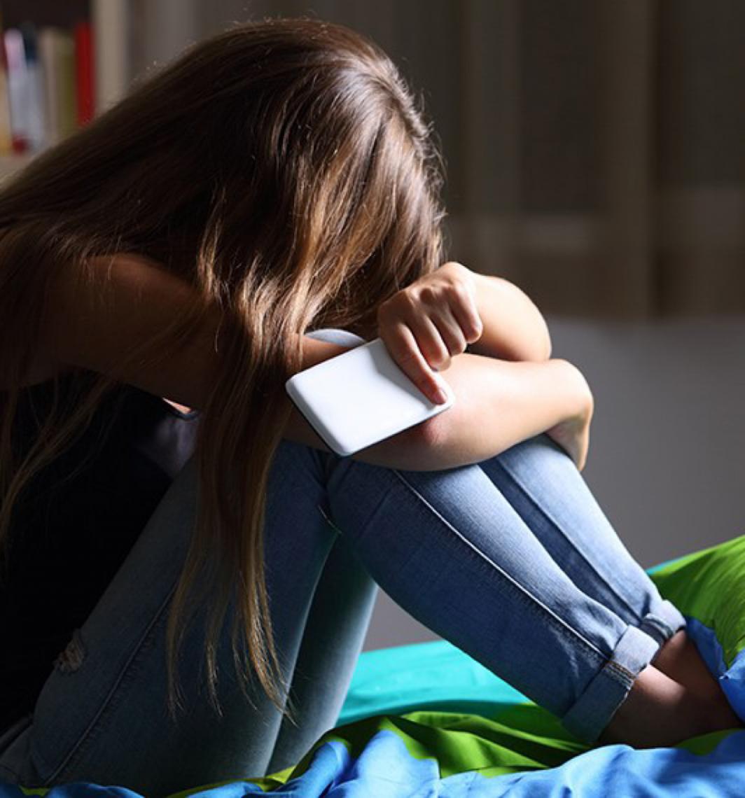 Consumo de pornografia por crianças e adolescentes tem série de consequências negativas e afeta desenvolvimento