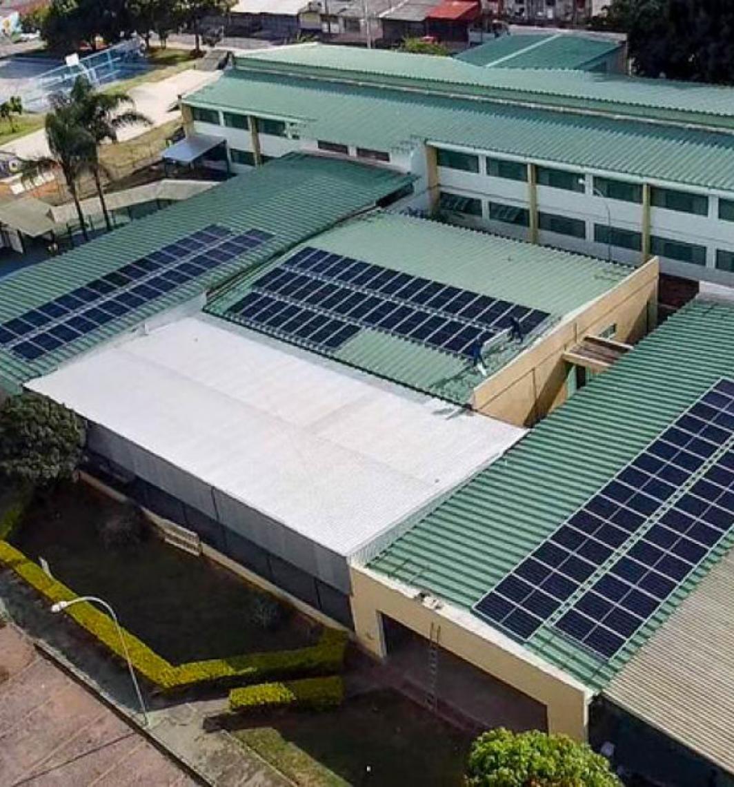 Brasília lidera ranking de energia solar entre as capitais e amplia geração em escolas e prédios públicos