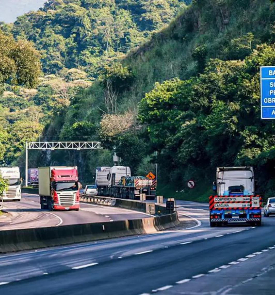 Em meio à ameaça de greve, governo brasileiro quer barrar empresas que descumprirem tabela de frete mínimo