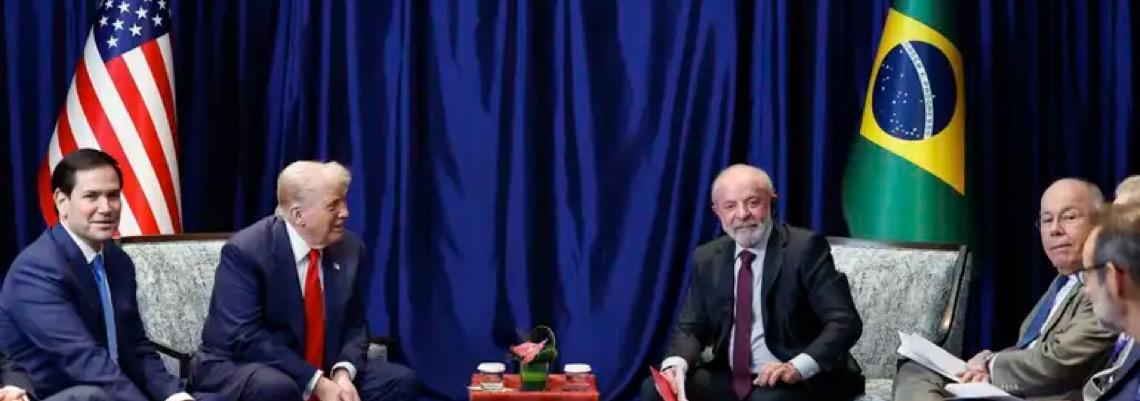 Estados Unidos perdem status de 'democracia liberal' pela primeira vez em 50 anos, indica relatório global