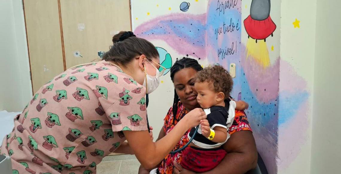 Capacitação prepara profissionais para período de doenças respiratórias em crianças no DF