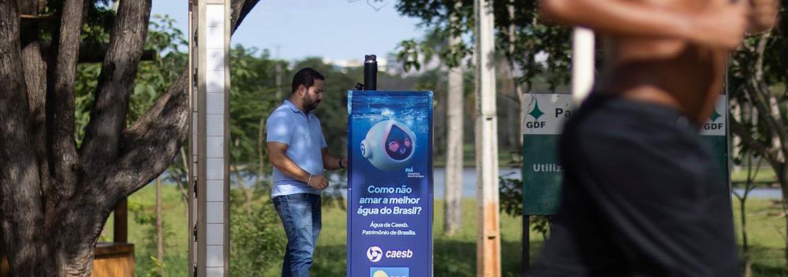 Pontos de hidratação começam a ser instalados em parques de Brasília; ao todo serão 50