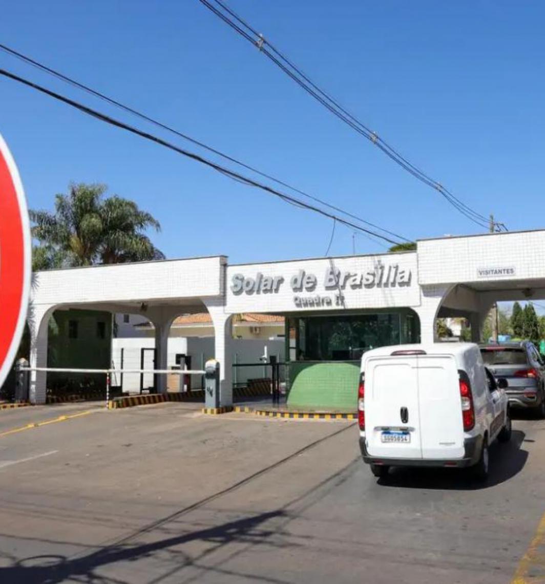 Ministro Alexandre de Moraes proíbe drones perto da casa onde Bolsonaro cumpre prisão