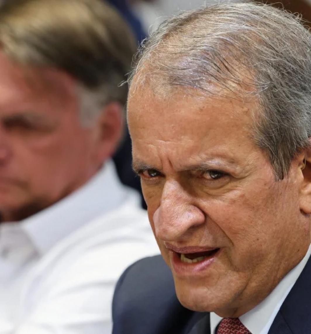 Vamos ter que resolver problemas da família Bolsonaro para ganhar as eleições, diz Valdemar