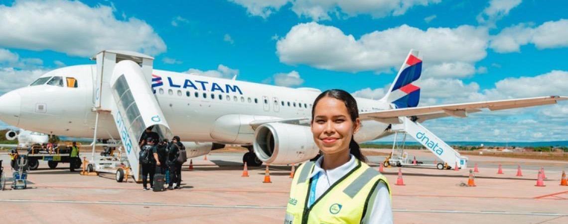 MPor amplia inclusão feminina na aviação com formação de pilotas e mecânicas