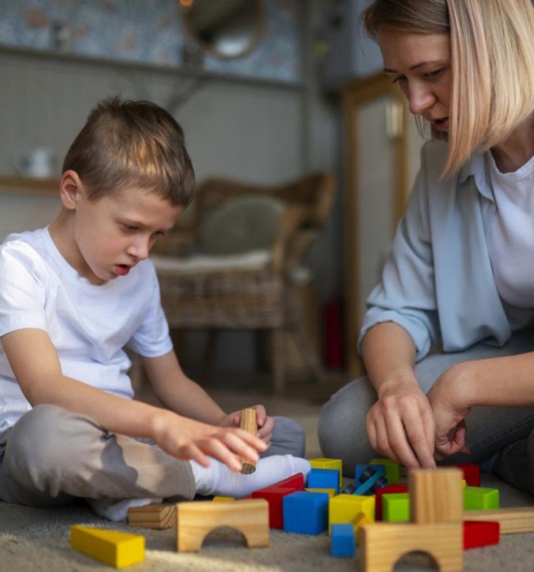 Autismo: Mulheres são as principais cuidadoras, revela pesquisa do Instituto Autismos
