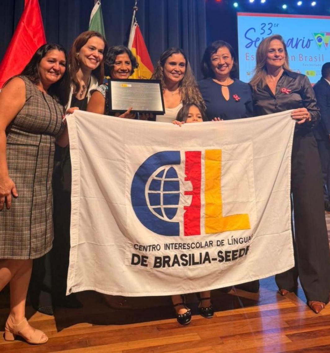 CIL 01 de Brasília recebe prêmio Colegio del Año 2025, da Embaixada da Espanha, no Distrito Federal