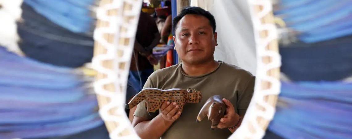 Indígenas relatam que desmatamento impacta produção de cocares