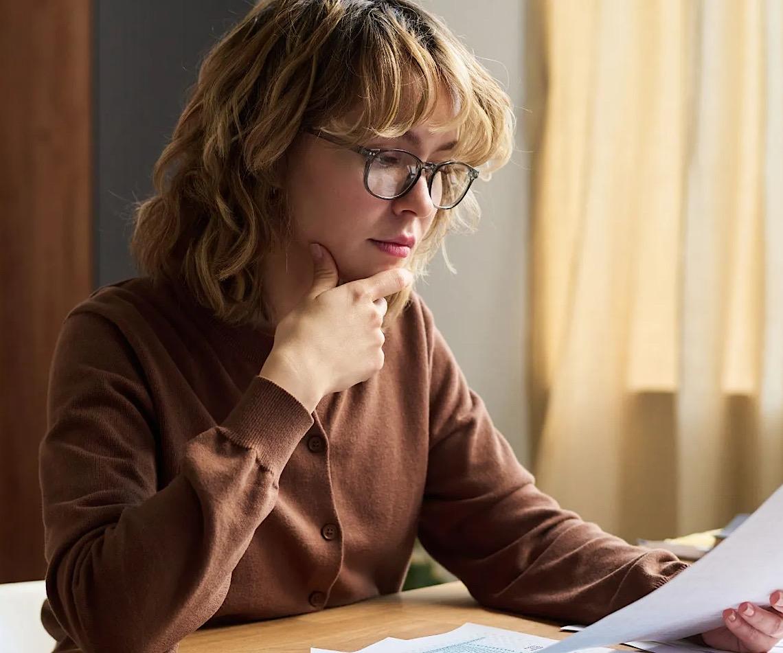 Erros na certidão? Entenda a retificação de documentos para cidadania