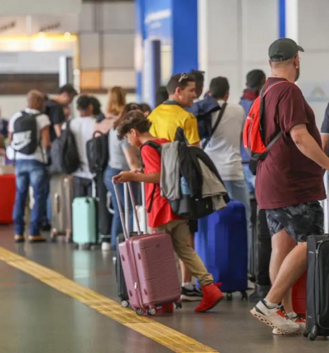 Aeroportos da Infraero esperam 118 mil passageiros no feriado prolongado de Tiradentes