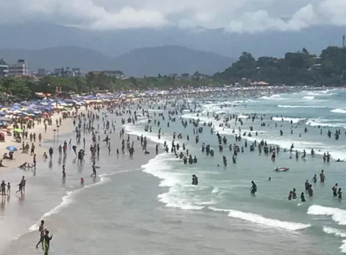 Nove praias de São Paulo estão impróprias para banho às vésperas do feriado