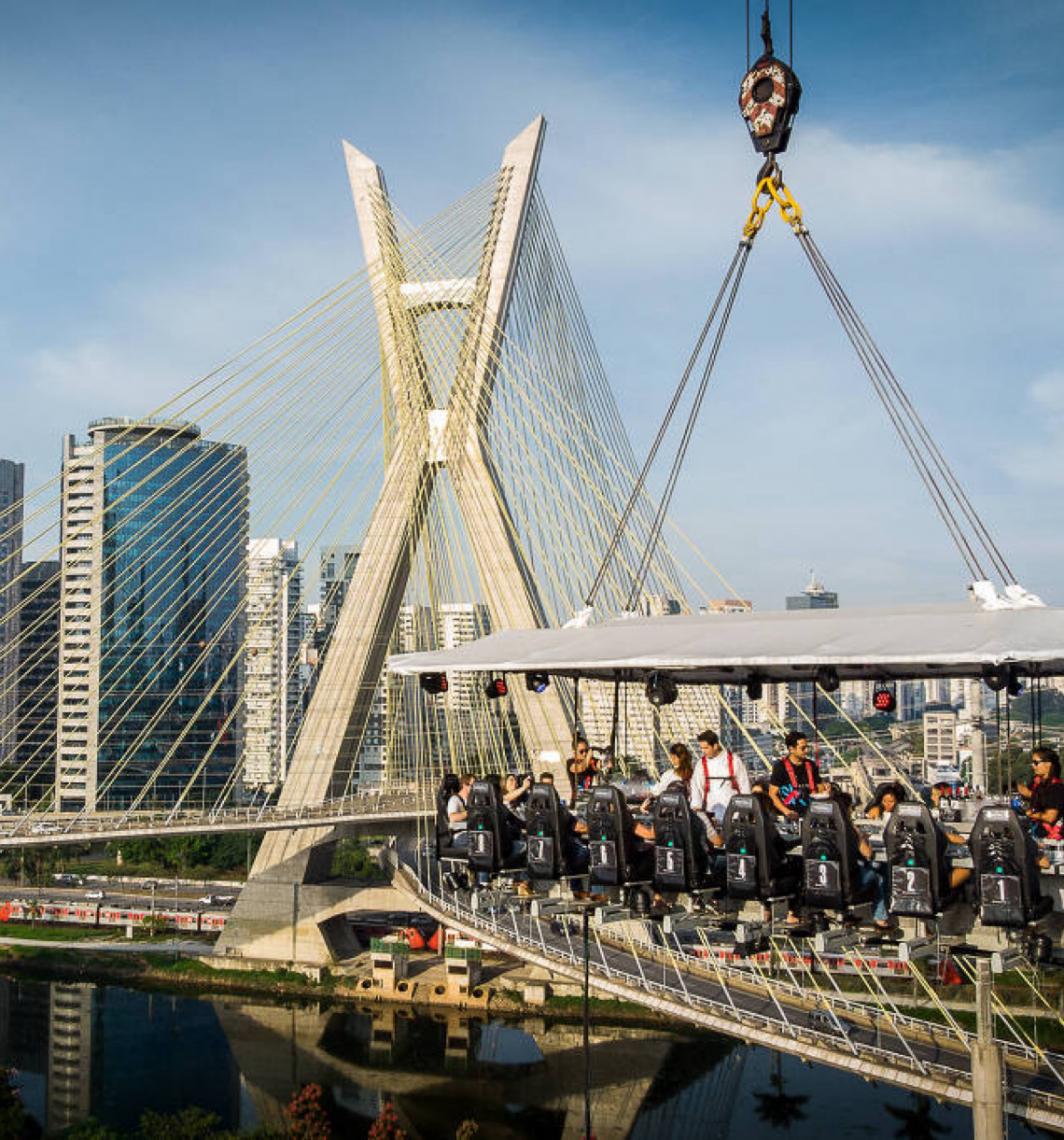 Como é o Dinner in the Sky, que serve comida a 40 metros de altura no parque Cândido Portinari