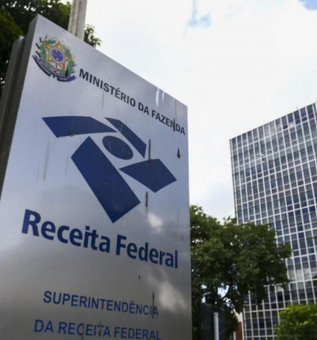 Receita Federal do Brasil desmente fake news que circula nas redes sociais sobre fiscalização do Pix