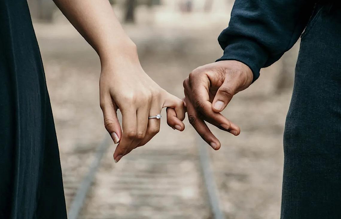 Cidadania portuguesa por casamento ou união estável: Guia para cônjuges e companheiros