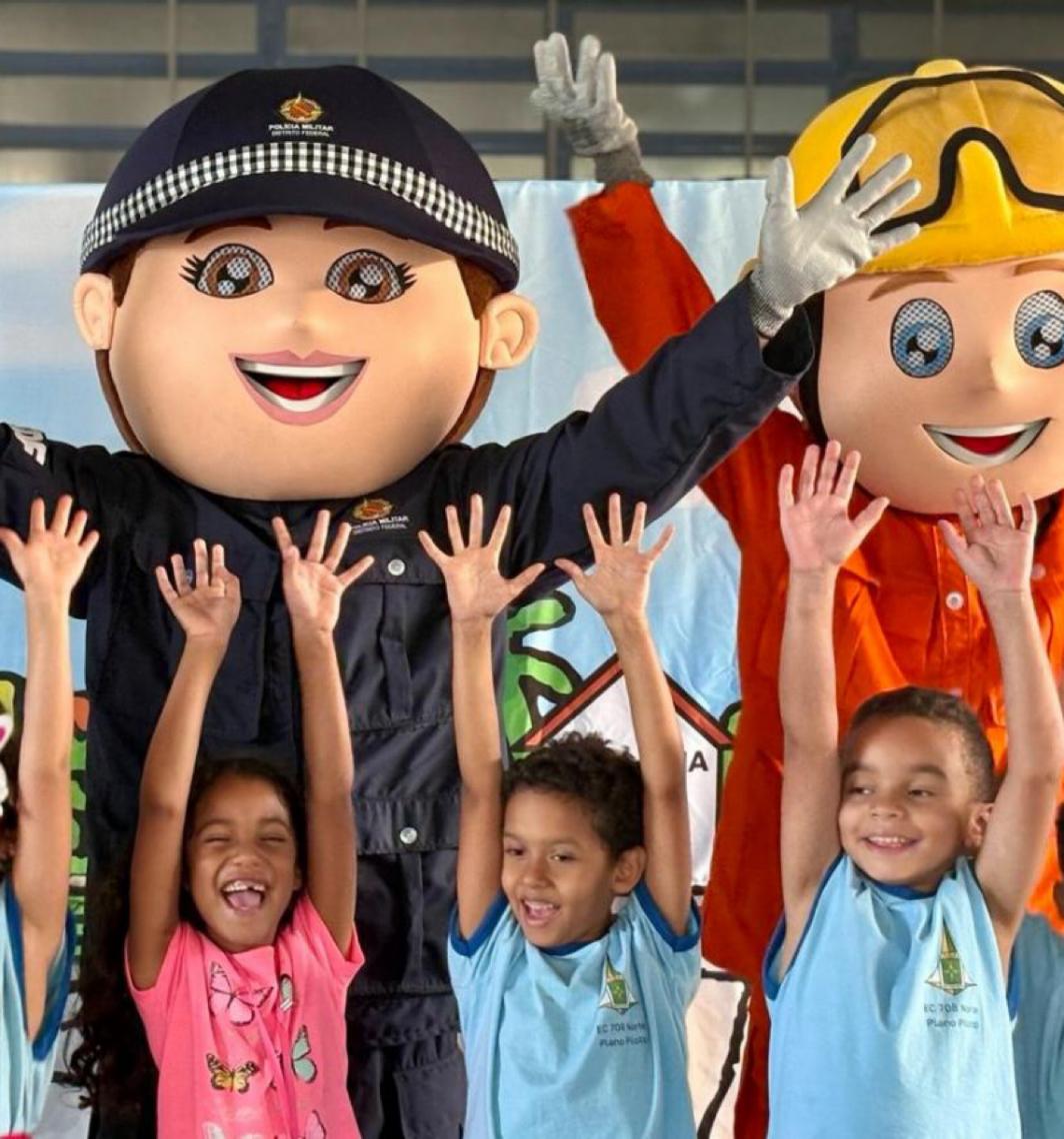 Programa Turminha Mais Segura completa um ano com mais de 17 mil estudantes atendidos