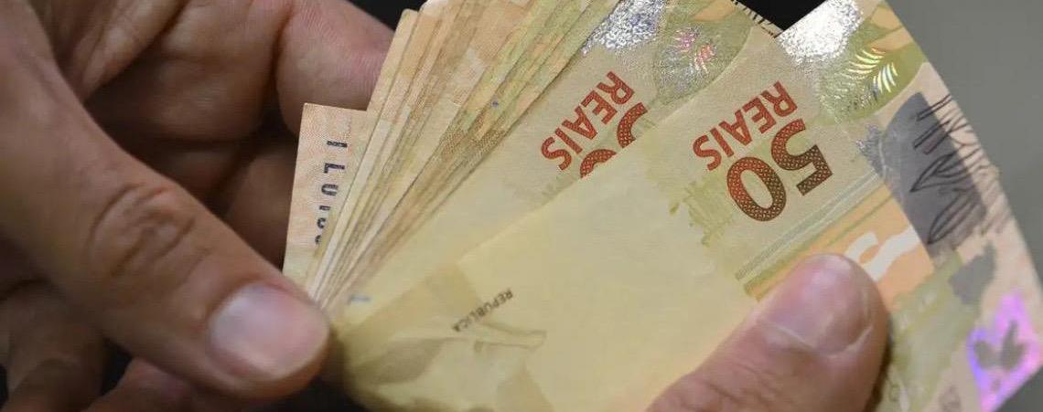 Ministério do Trabalho e Emprego restringe tarifas e limita custo do crédito consignado