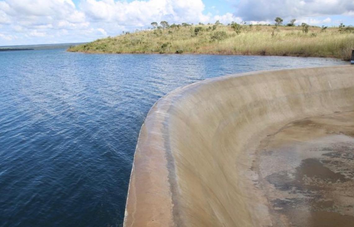 Barragem de Santa Maria volta a transbordar após quatro anos e reforça segurança hídrica no DF