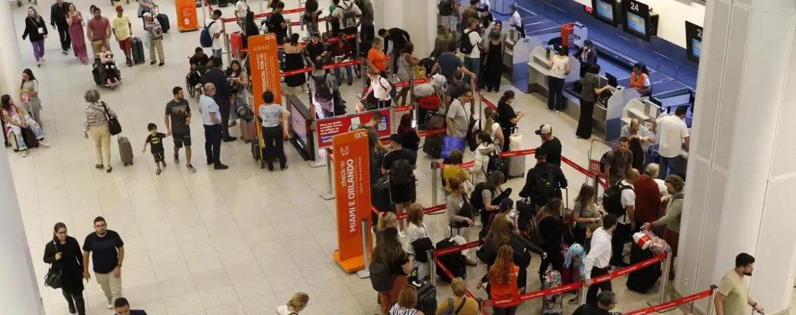 Cade investiga possível alinhamento de preços entre aéreas Latam e Gol