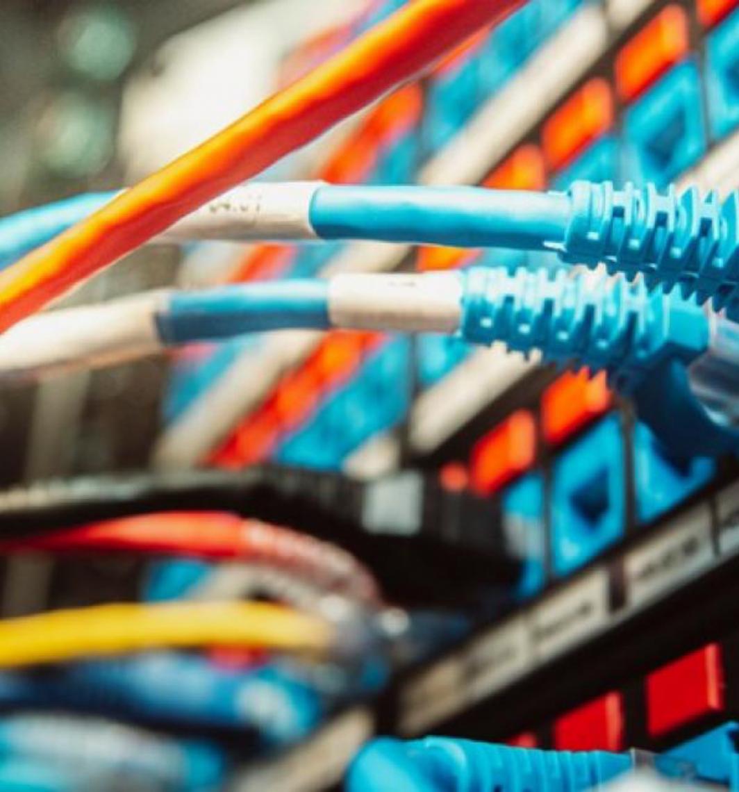 Oito em cada 10 municípios brasileiros melhoraram conectividade digital em 2025