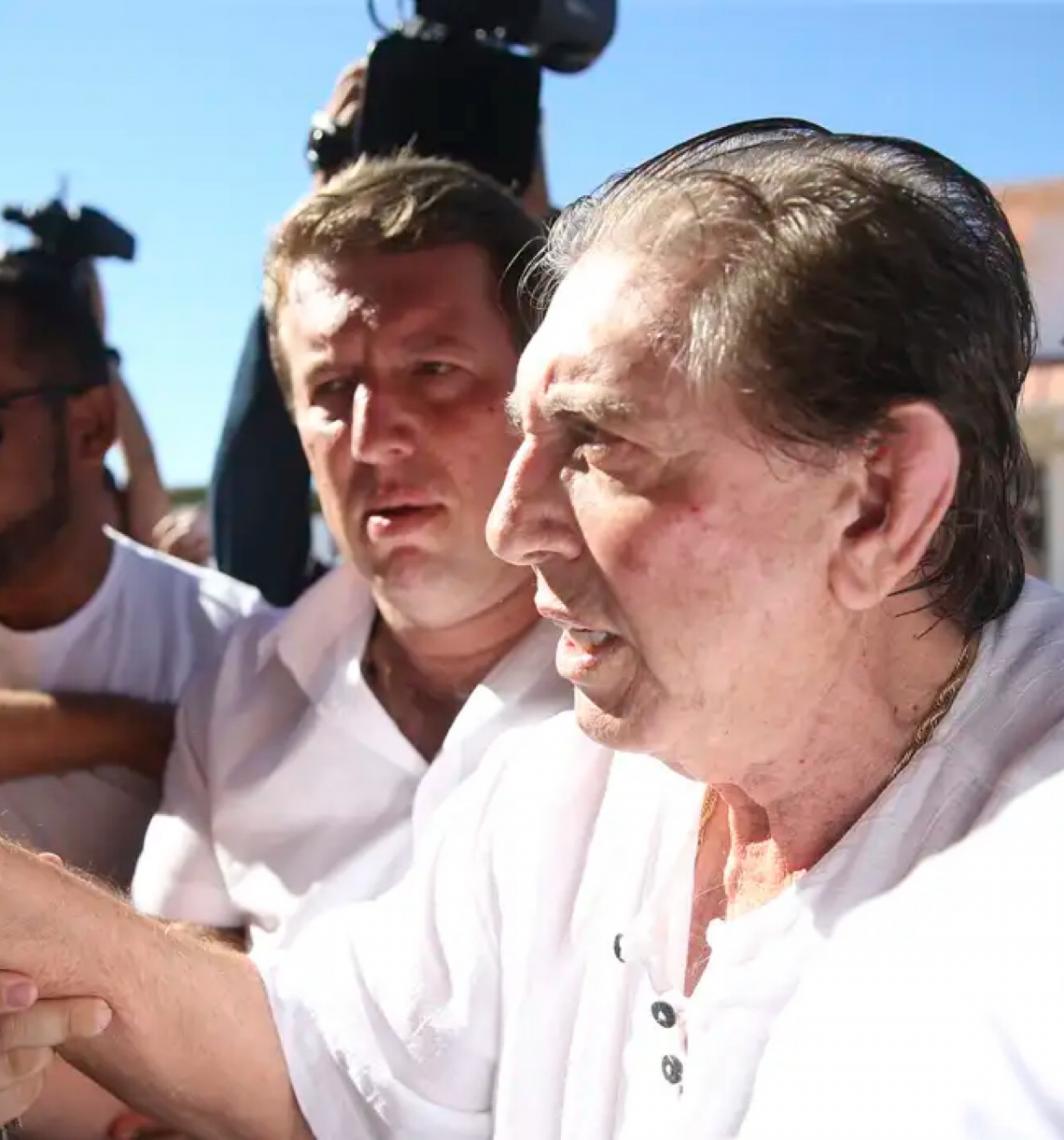 Condenado por crimes sexuais, líder religioso João de Deus tem pena reduzida em 275 anos