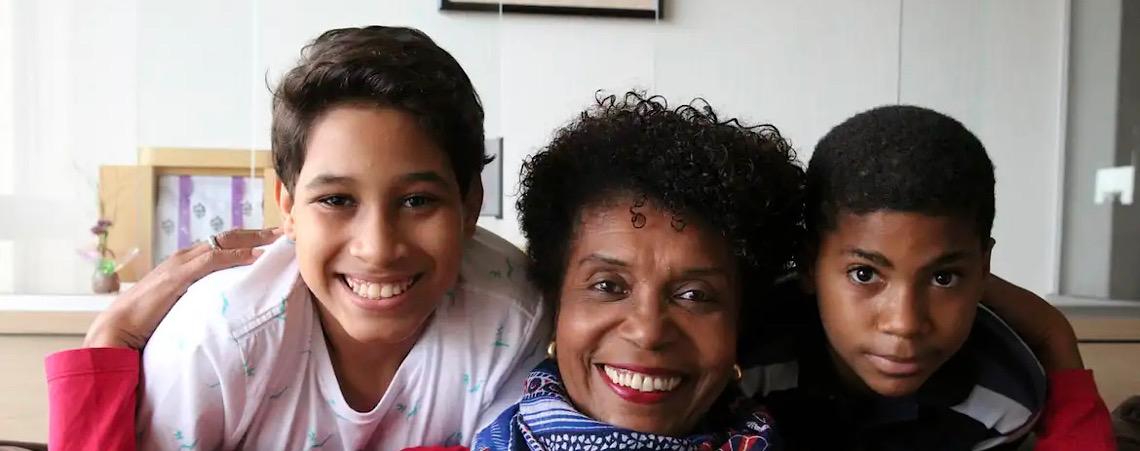 Gírias da geração Z desafiam comunicação com as mães