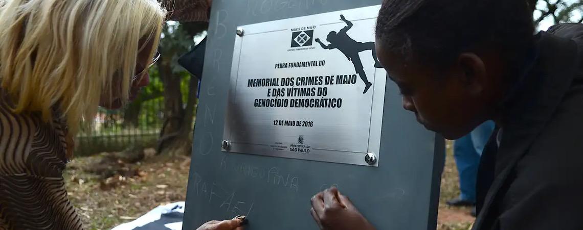 Crimes de Maio: 