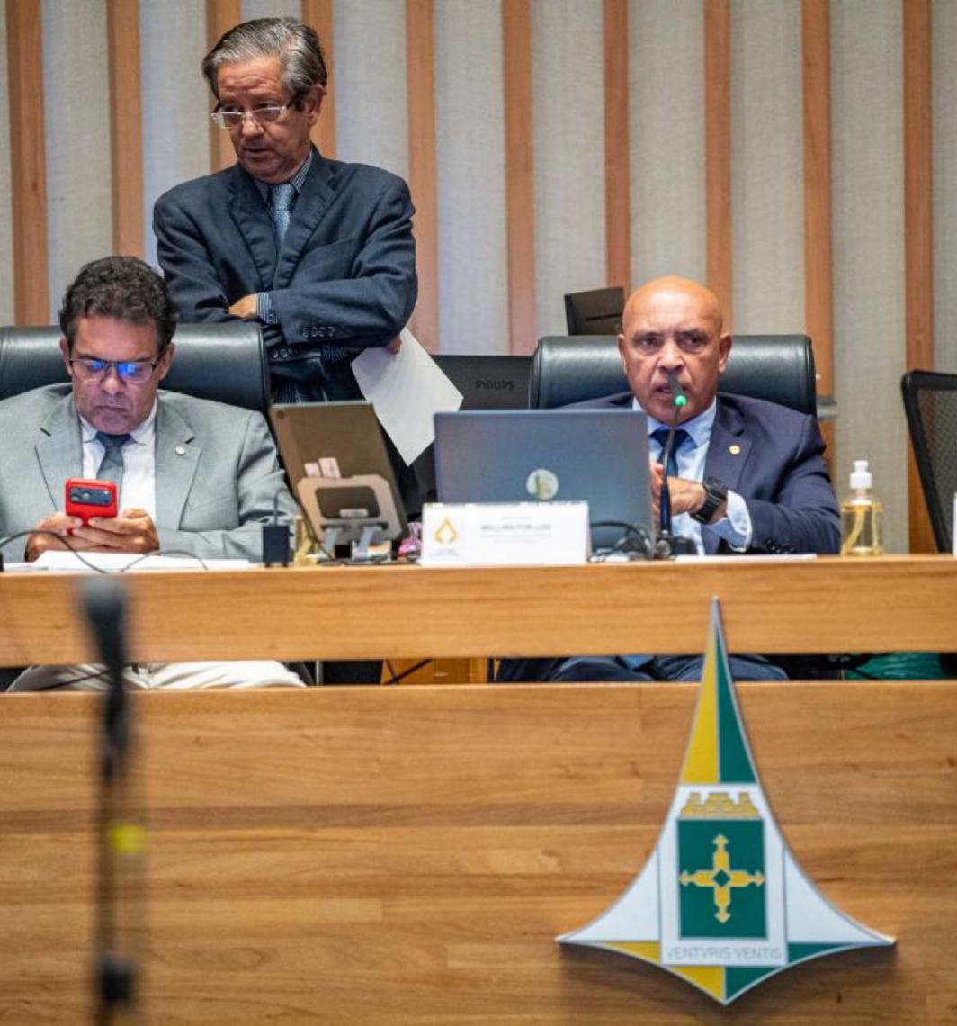Denúncia de espionagem na Câmara Legislativa do DF será investigada; Polícia Civil e MP poderão ser acionados