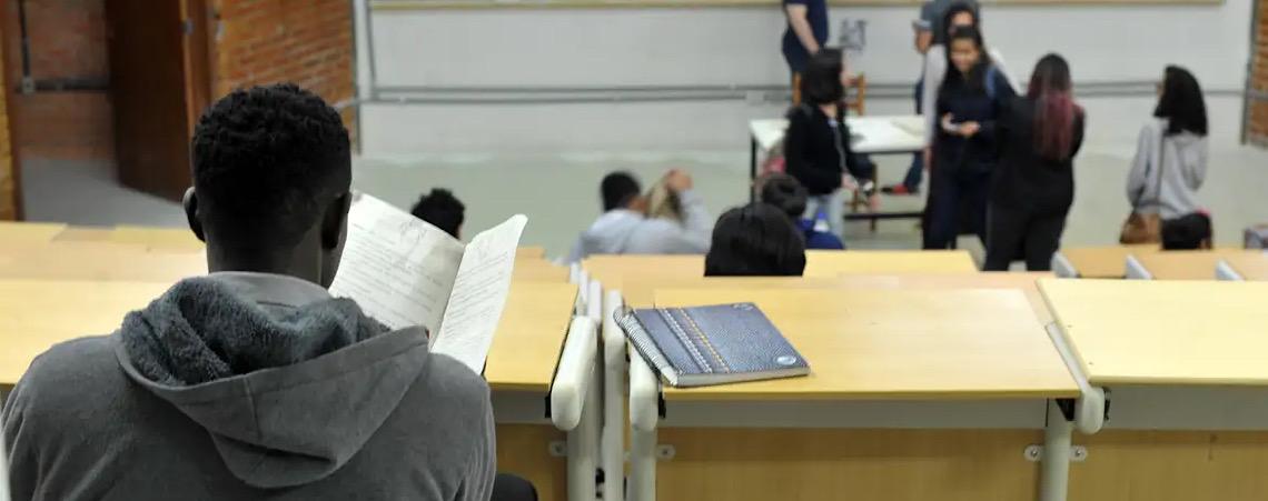 Aluno terá que pagar R$ 720 mil por ocupação indevida de cota racial 