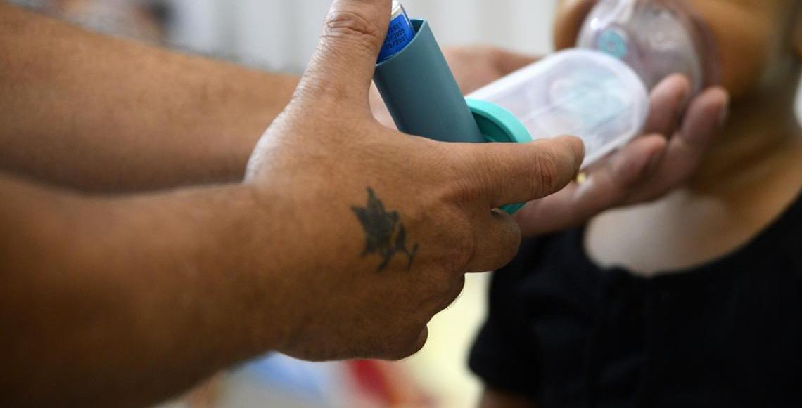 Sazonalidade exige atenção redobrada com crianças asmáticas e com alguma deficiência