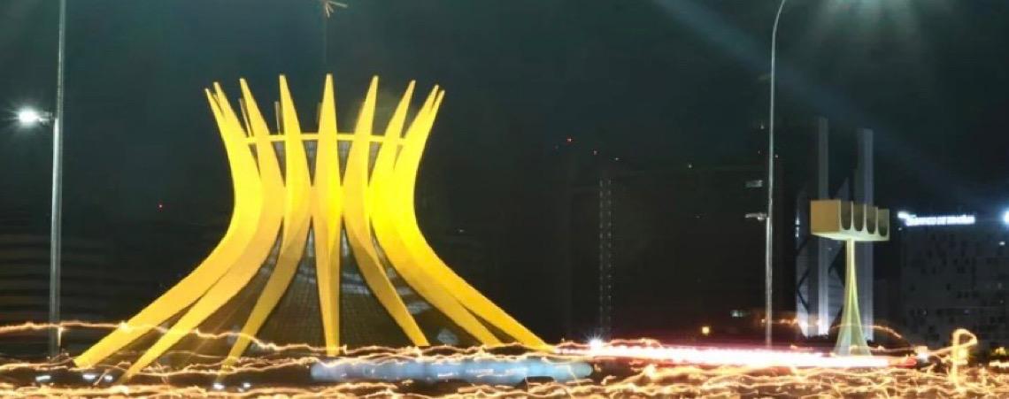 Entre a paixão e a coerência, a direita do Distrito Federal hesitará?