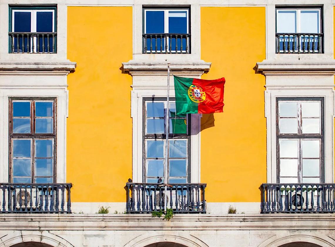 Cidadania portuguesa por tempo de residência: Novas regras para residir legalmente