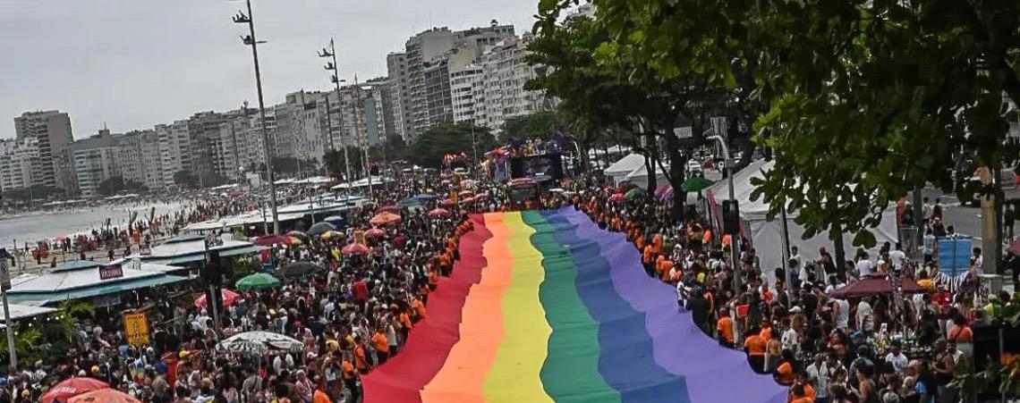 Parada LGBTI+ do RJ traz “toda forma de amor” como tema em 2026