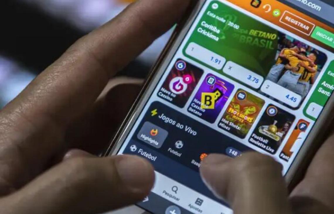 Novo Desenrola tenta barrar uso do Pix crédito em bets para frear endividamento pessoal