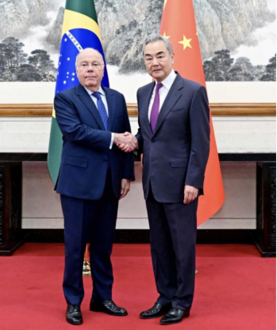 Na China, Vieira vê parceria com país “mais relevante do que nunca”