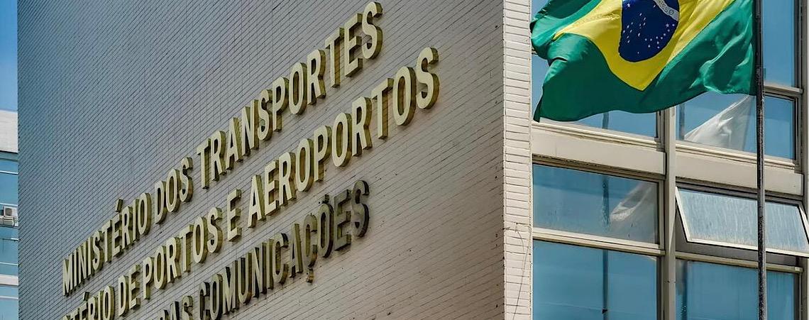 Anvisa atualiza norma para medidas de saúde em portos e aeroportos brasileiros