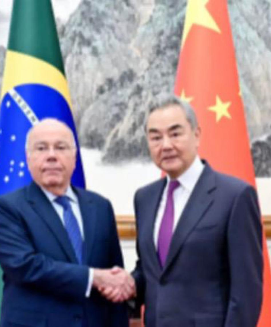 China defende soberania e independência brasileiras e ampliar cooperação