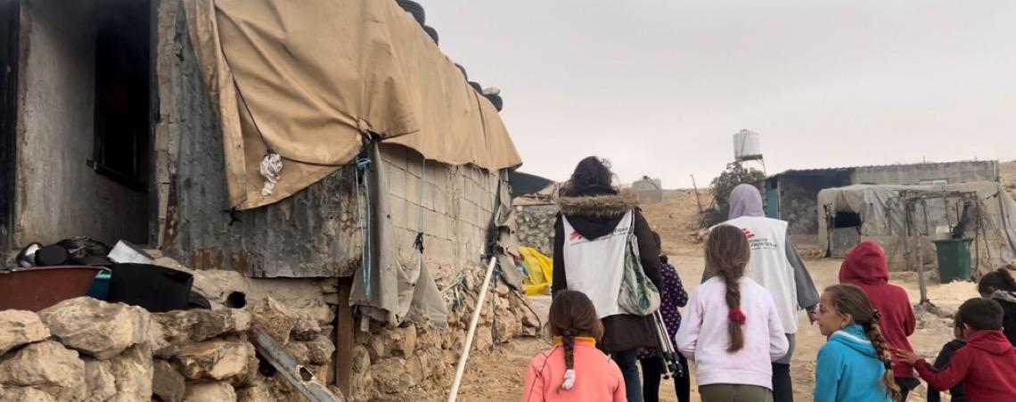 Palestinos são forçados a demolir as próprias casas para dar espaço a parque temático bíblico em Israel