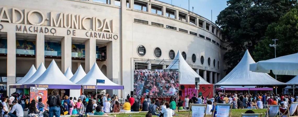 Viagem ao passado: Dinossauros revelam história da Terra às crianças