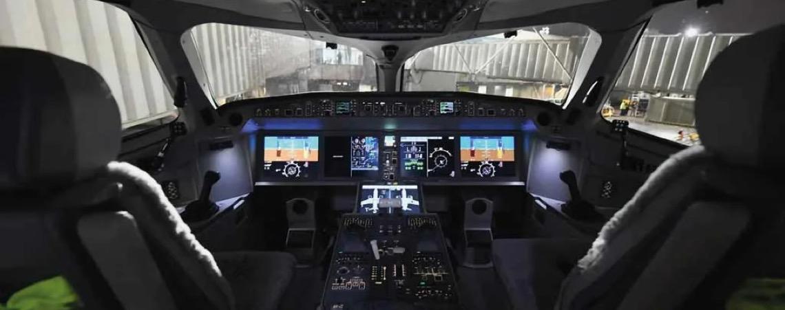 Lucro das companhias aéreas deve cair pela metade em 2026, prevê associação internacional